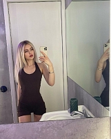 Девушка массажистка Ксюша, салон Ксюша фото №2